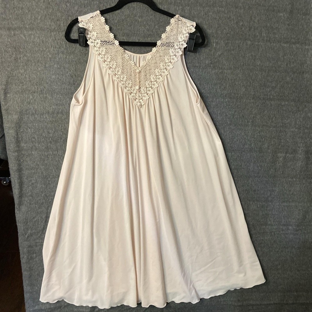 Vintage Lace Trim Sleeveless Nightgown Blush Pink Floral V-Neck Sleepwear Dress